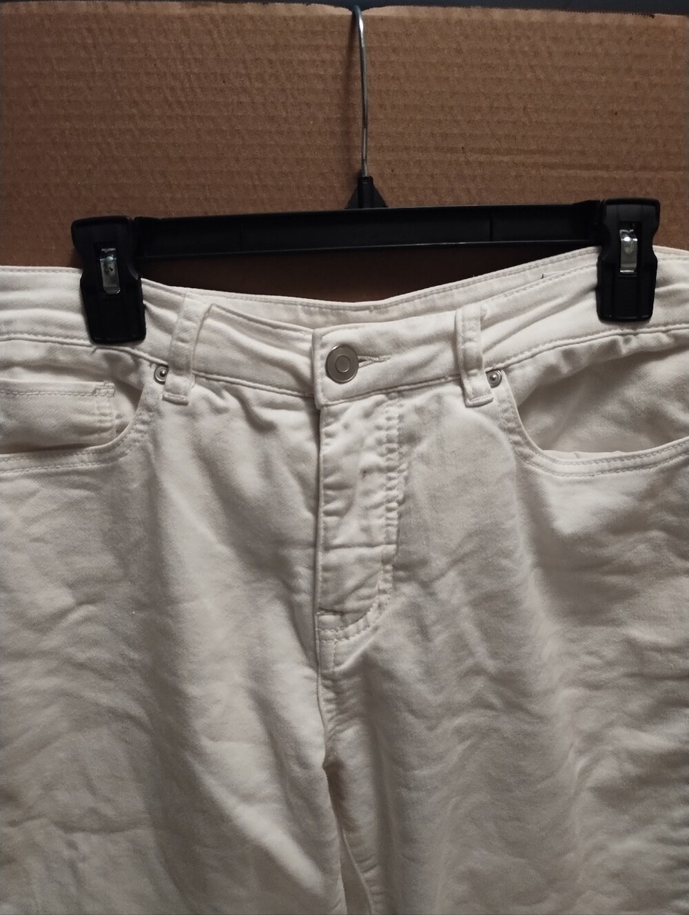 Women's White Jeans - Classic Straight Fit